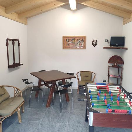 Chiaro House Apartamento Colico Exterior foto